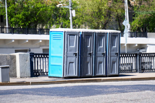 Best Portable restroom trailer rental  in Oakwood, OH